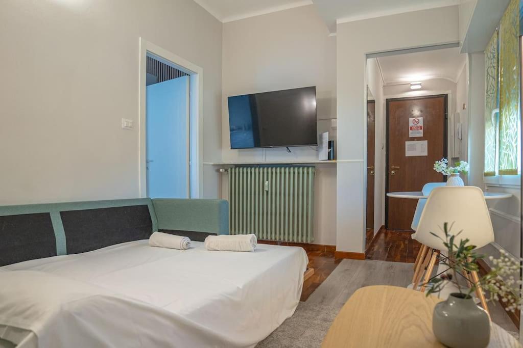 Singola Con Ac, Tv, Wi-fi E Cucina Apartment *