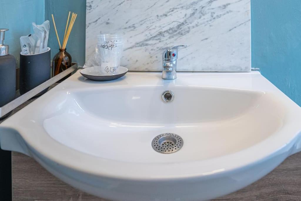 Singola Con Ac, Tv, Wi-fi E Cucina * Milan
